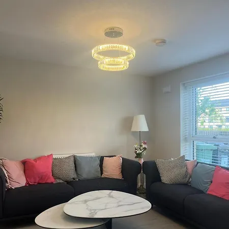Проживание в семье Aderrig Modern Homestay *