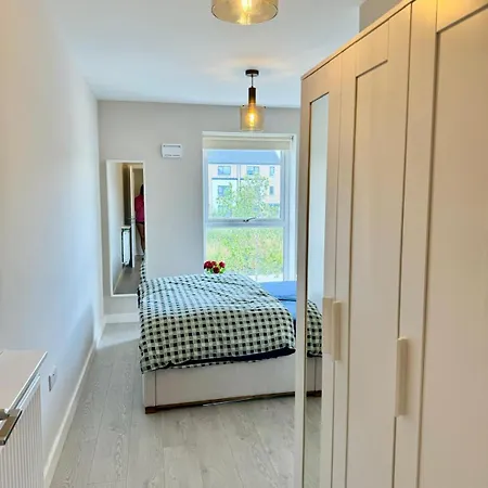 Aderrig Modern Homestay Проживание в семье